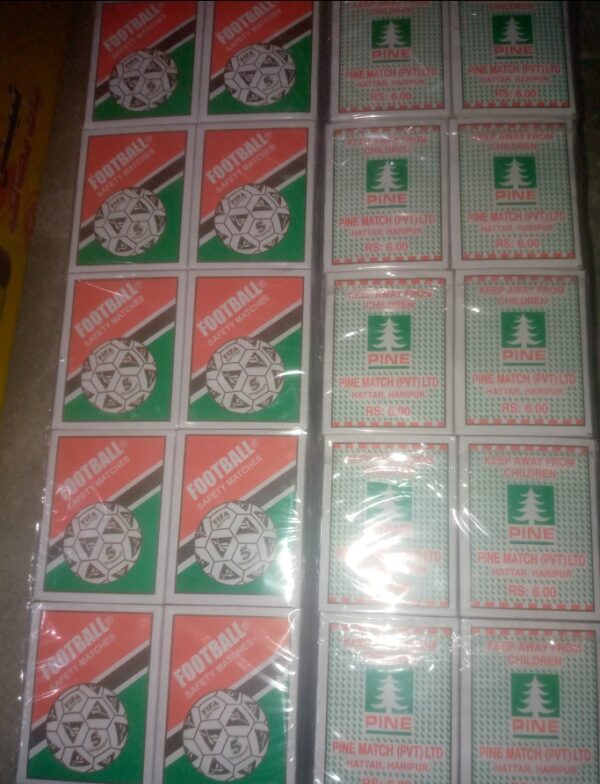 Pine Football Matchbox•|6Rs-50pices
