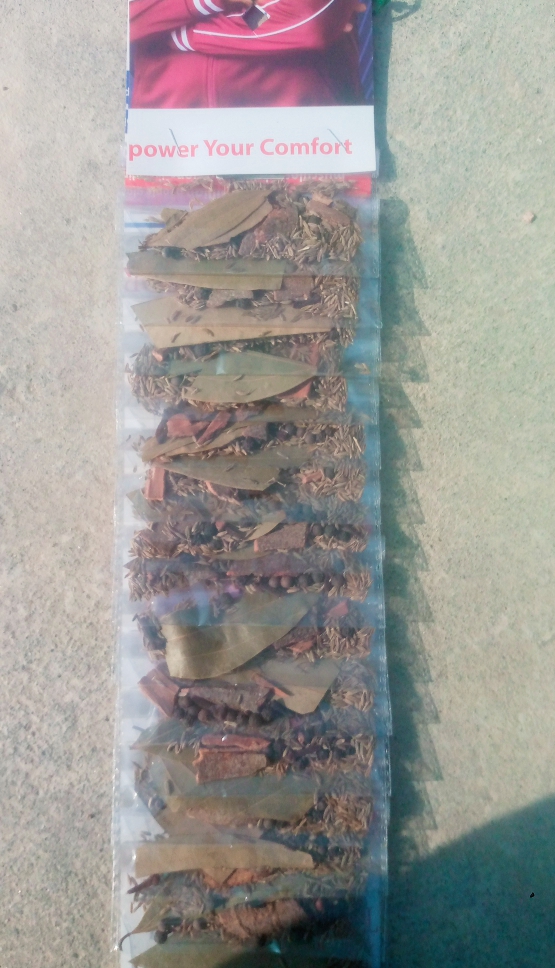 IMG_20251123_123350_124 Garam Masala•|20Rs-15pices