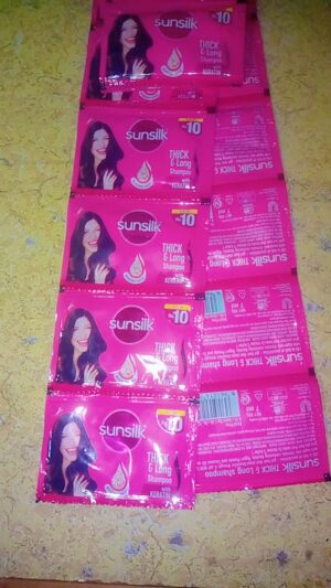 Snapchat-895588514 Sunsilk Black Shine Shampoo sashay 10Rs-16pcs